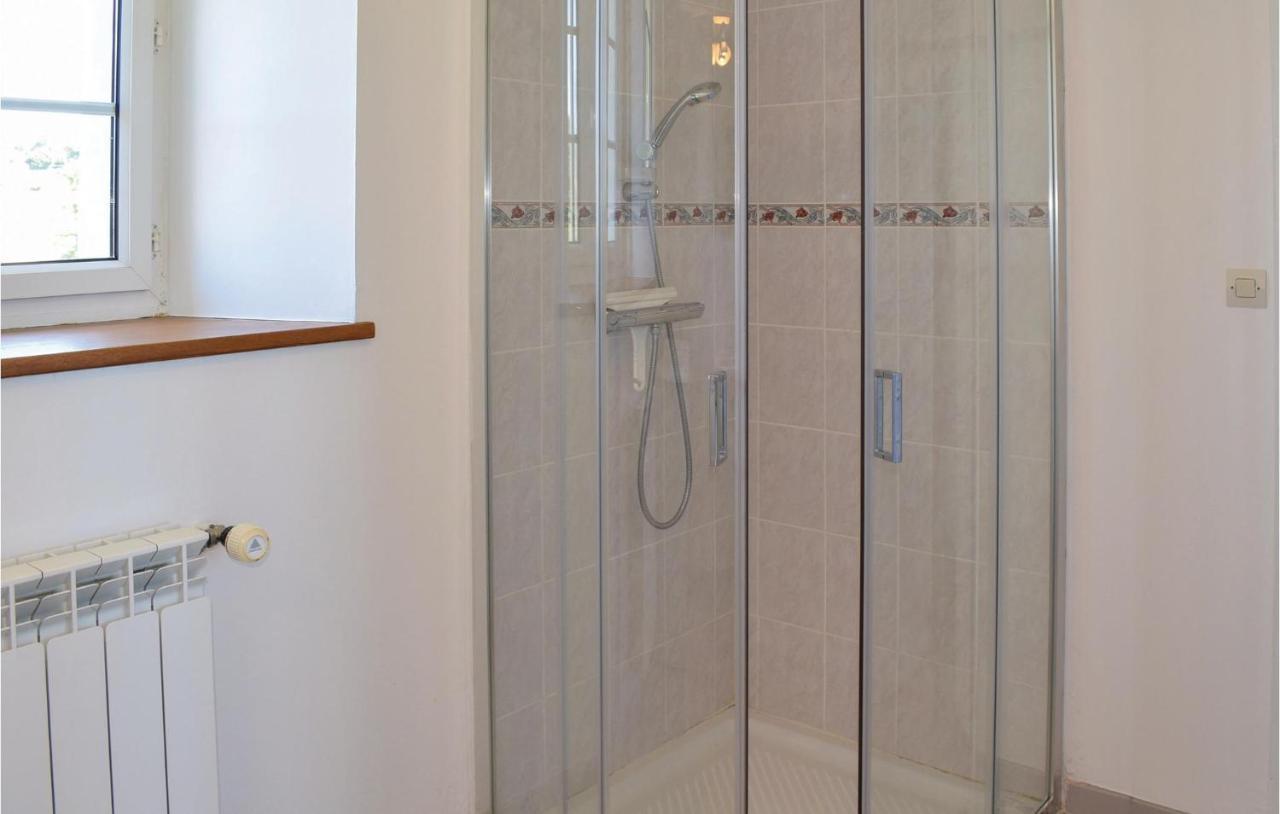 Gorgeous Apartment In Ponts With Wifi Luaran gambar